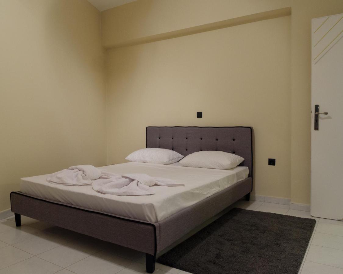 Apartment Lazarous 2 Apolakkia Bagian luar foto